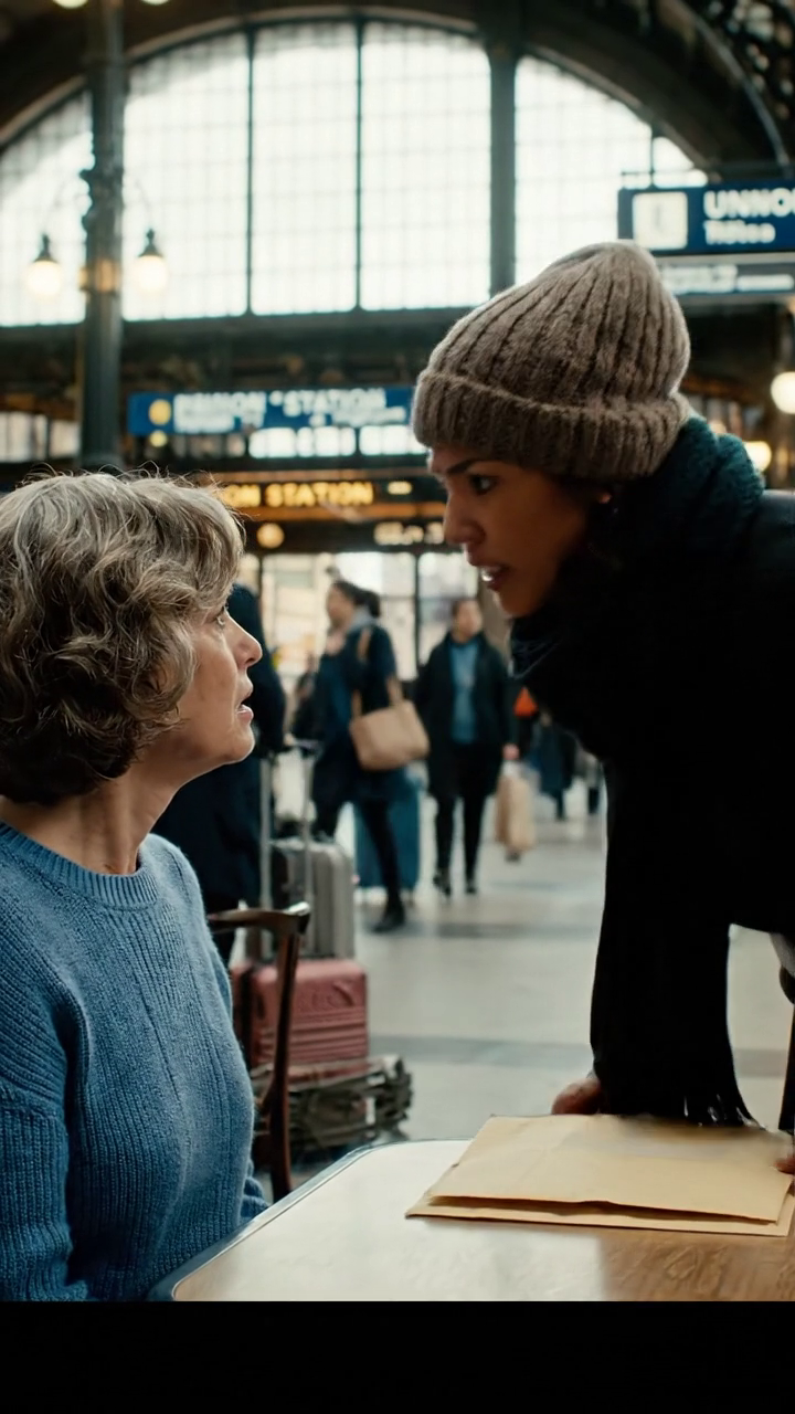 Ma fille a écrit, Maman, peut-on dîner ? Tu me manques, Après une année de silence, mais quand j'ai atteint son Colorado Home, la gardienne a pris mon bras et a fouetté, J'ai craqué dans ma voiture, j'ai regardé les lumières de la salle à manger venir, et j'ai vu mon fils en droit allonger des papiers ma fille n'a jamais eu l'intention de signer alors une enveloppe à Union Station Tout changé