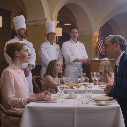 “Du ruinierst meinen Geburtstag!” Meine Schwester schrie beim $4.200 Abendessen. Dad hat mich verprügelt. Ich stand auf. lächelte. der Chefkoch eilte aus der Küche nicht zu meinem Vater. er beugte mich “ms. Carter, sollte ich ihre...”